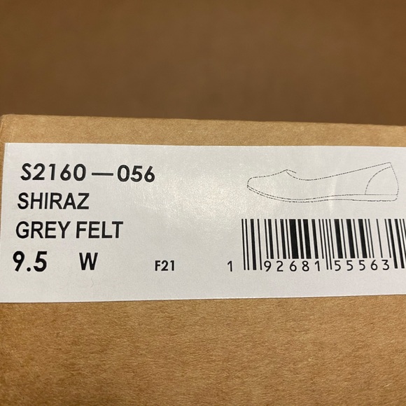 SoftWalk Shiraz Ballet Flats. US 9.5 - Picture 8 of 8